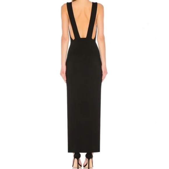 Superdown Erika Deep V-Neck Maxi Dress in Black - Picture 8 of 8
